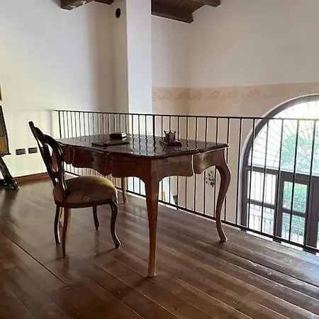 Rubino Ai Colli Palermo
